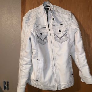 Men’s White leather jacked